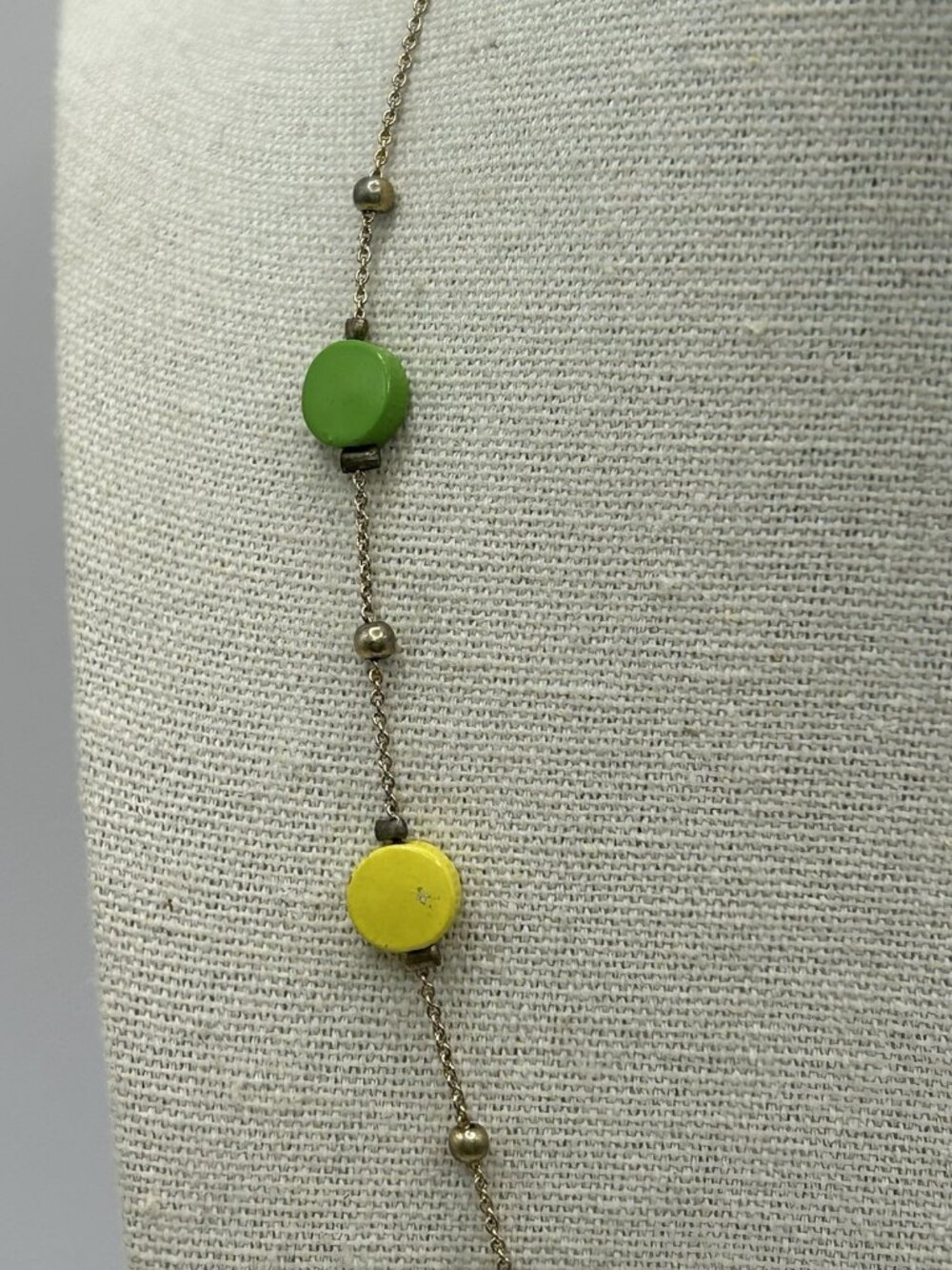 Vintage Colorful Painted Metal Bead Necklace Gold Tone Chain Boho Mod Retro Fun - Picture 7 of 16